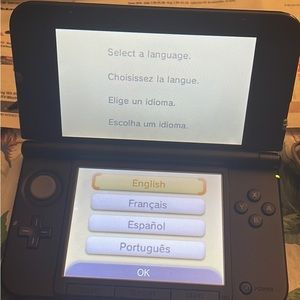 Nintendo 3DS with 2 games
